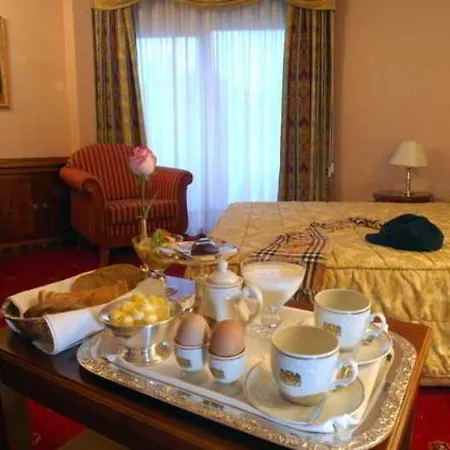 President Hotel